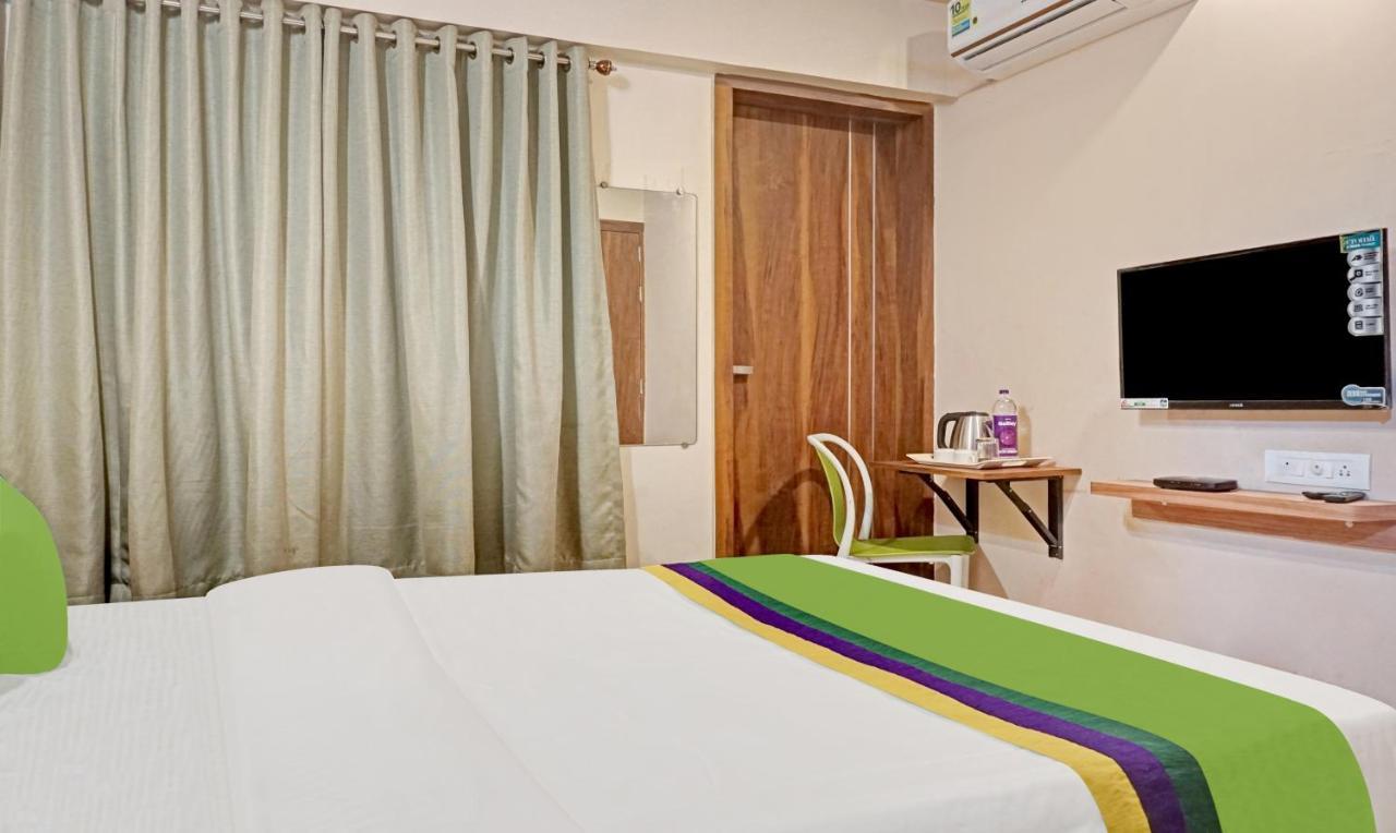 Hotel Treebo Trip Sai Krupa à Pune Extérieur photo